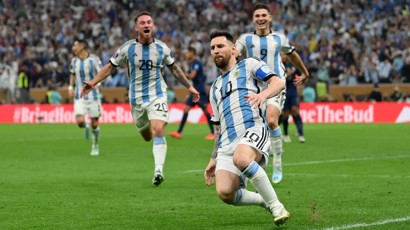 Top những bàn thắng đẹp nhất từ đá phạt của Messi